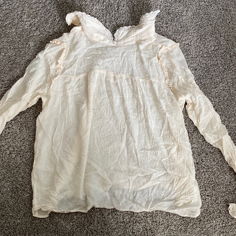Nice white top from H&M